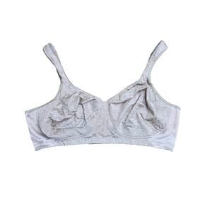 PLAYTEX Plus Size 18 Hour Ultimate Lift & Support Wireless Bra In Nude Size 42D